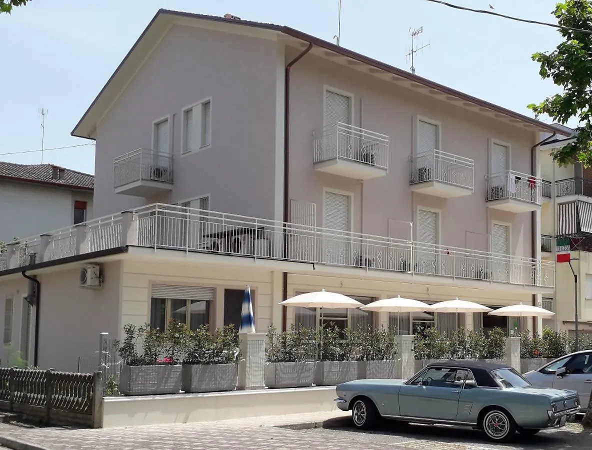 B&B Villa Lambusta Cesenatico 0*,